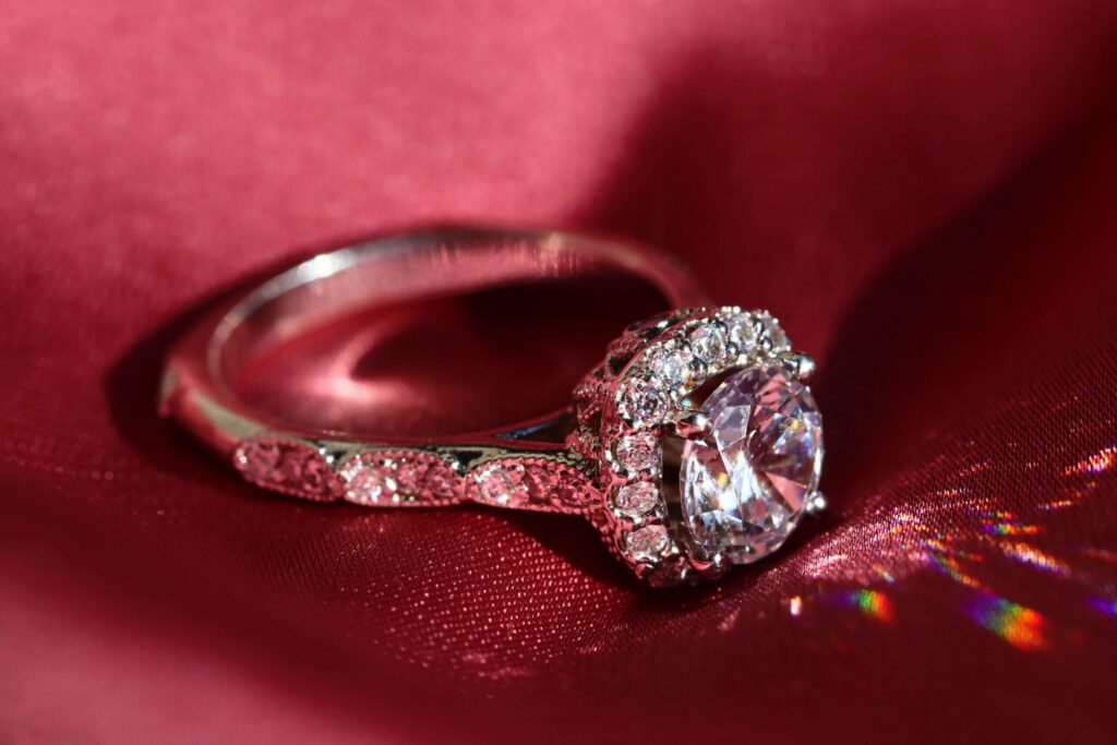 diamond-ring-sell-jewellery